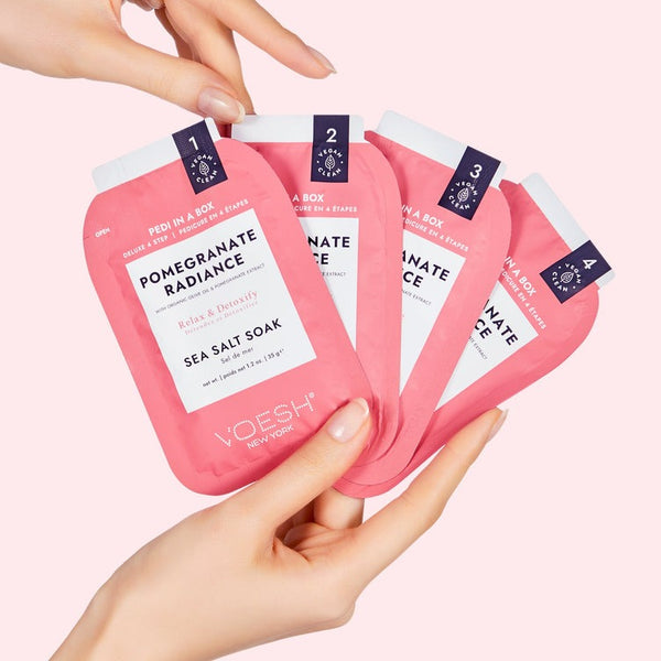 Voesh - Pedi in a Box Deluxe 4 Step - Pomegranate