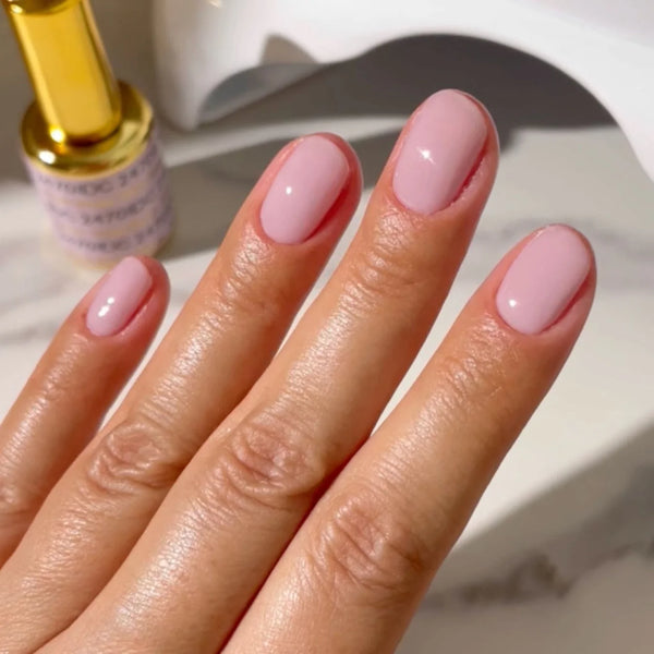 DND - DC Duo - Gloss Moon - #2470