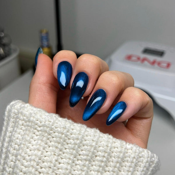 DND - Diva 9D Cat Eye - Glassball - Loyal To You #04