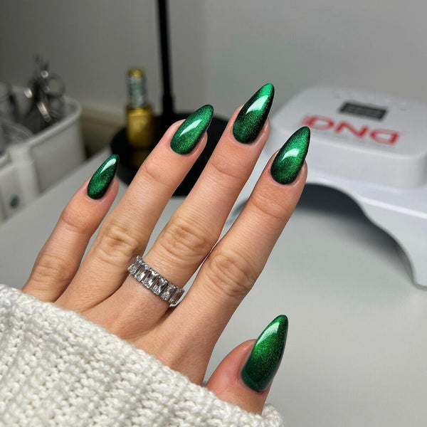 DND - Diva 9D Cat Eye - Glassball - Jungle Cat #05