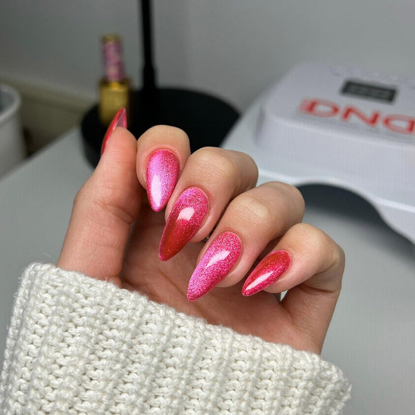 DND - Diva 9D Cat Eye - Candy - Hi, Kitty! #14