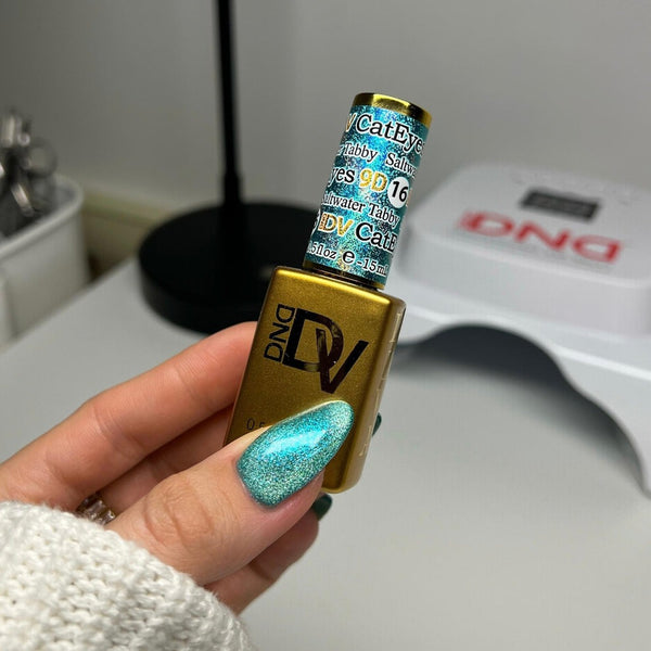 DND - Diva 9D Cat Eye - Candy - Saltwater Tabby #16