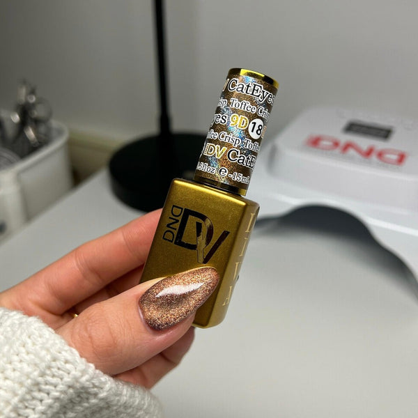 DND - Diva 9D Cat Eye - Candy - Toffee Crisp #18