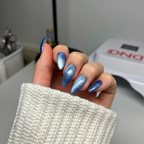 DND - Diva 9D Cat Eye - Candy - Catnip Craze #23