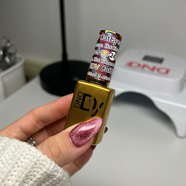 DND - Diva 9D Cat Eye - Candy - Hot Cinnamon #24