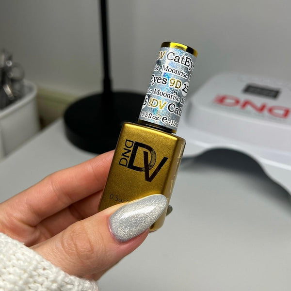 DND - Diva 9D Cat Eye - Daydream - Moonrise #25