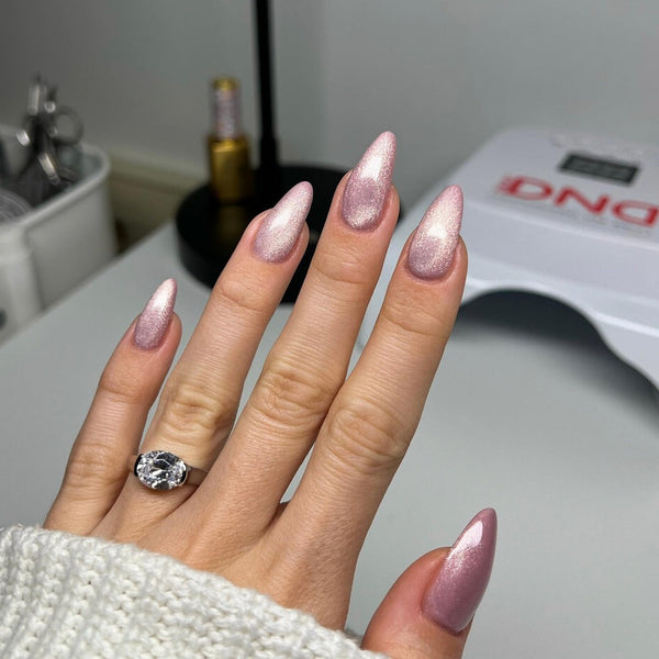 DND - Diva 9D Cat Eye - Daydream - Just Kitten #28