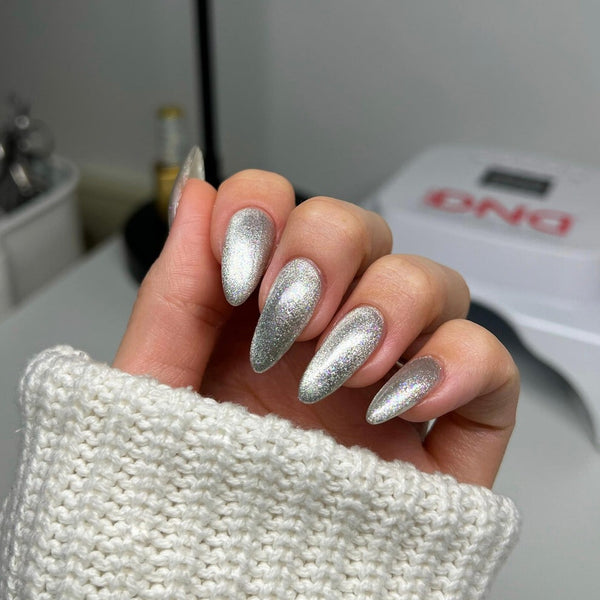 DND - Diva 9D Cat Eye - Daydream - Pet Diary #31