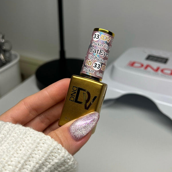 DND - Diva 9D Cat Eye - Daydream - Pucker Up #33