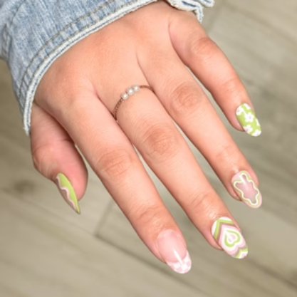 Maniology - Press On Nails - Flower Babe - Short Round