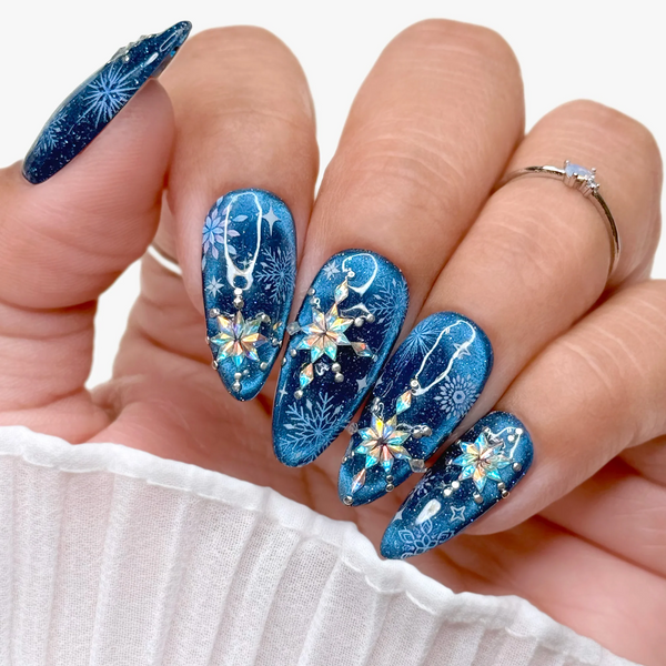 Daily Charme - Holiday Bejeweled Nail Art Sticker / Frosty Snowflake