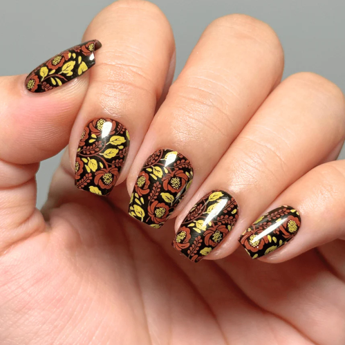 Maniology - Stamping Plate - Gzhel Roses - M674