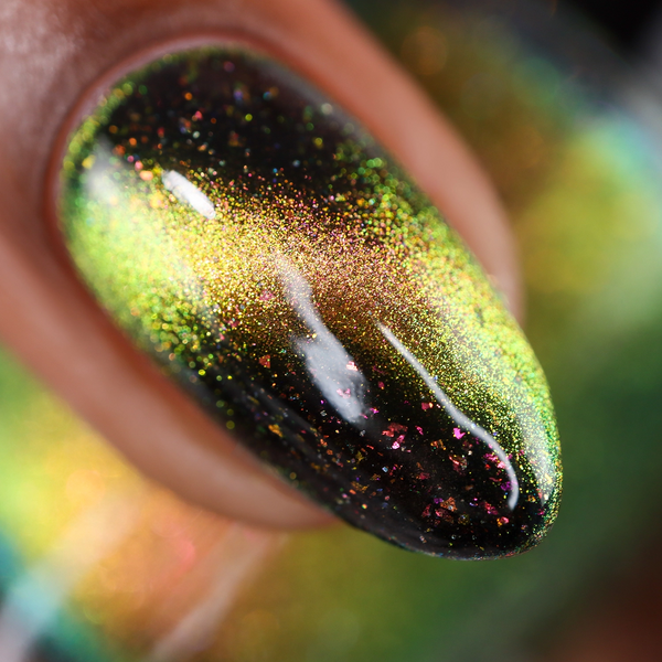 KBShimmer - Nail Polish - Light Years Ahead Multichrome Magnetic