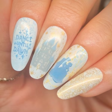 Maniology - Stamping Plate - Midnight Ball (M579)