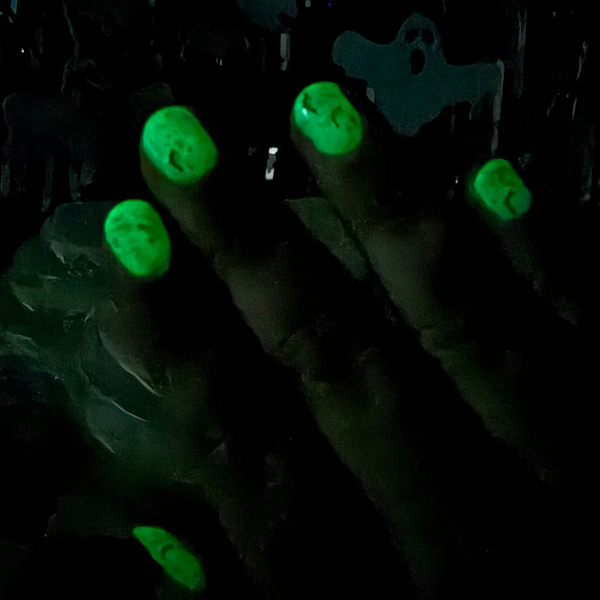 Loud Lacquer - Monster Mallow 0.45 oz