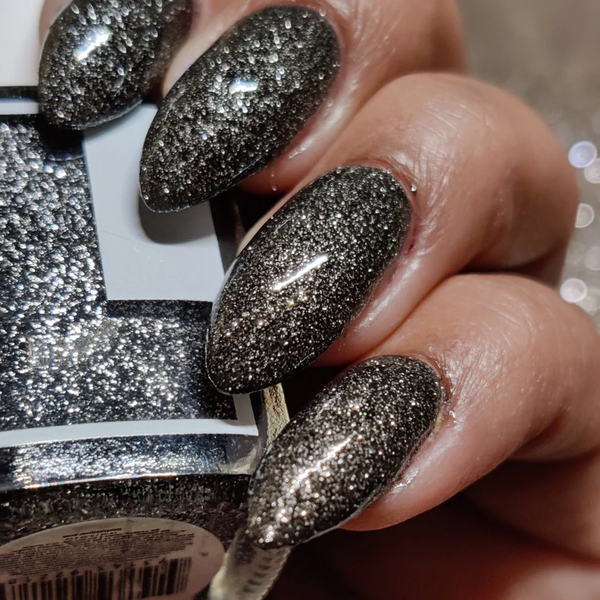 Loud Lacquer - Naughty List 0.45 oz