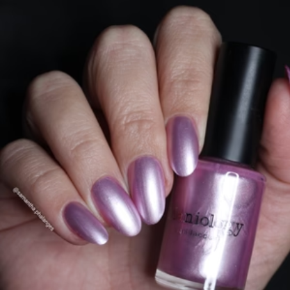 Maniology - Stamping Nail Polish - Satin Slumber: Night Gown (P176) - Pink Smooth Metallic