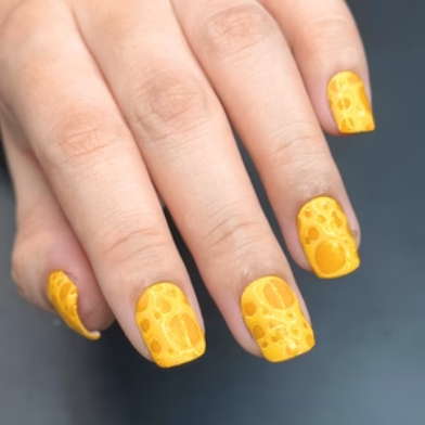 Maniology - Stamping Plate - Tiny Whiskers (M581)