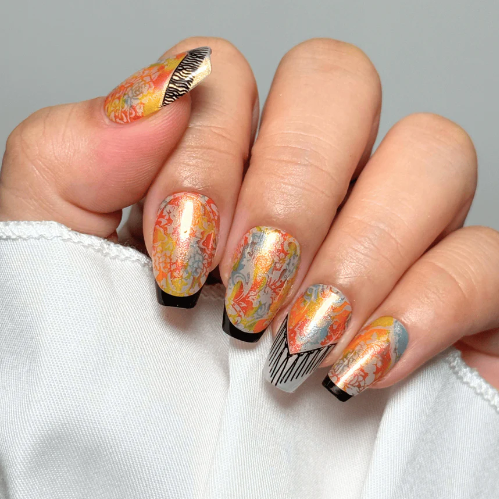 Maniology - Stamping Plate - Wrapped in Wool (M685)