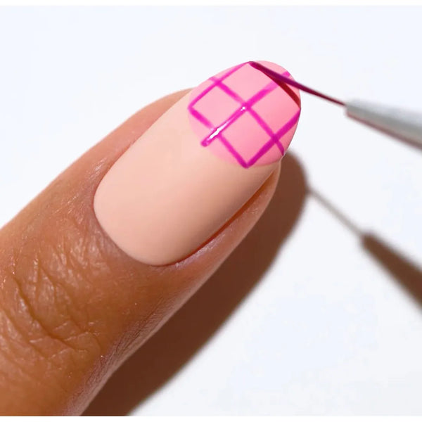 DND - Nail Art Liner Brush 11