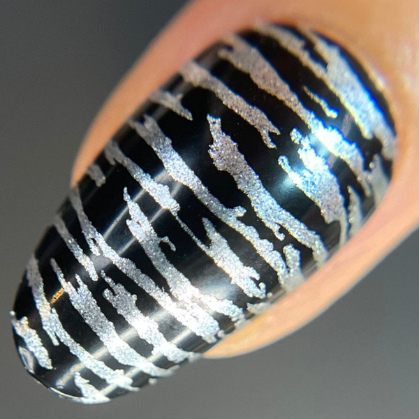 Maniology - Stamping Nail Polish - Harvest Hues: Silver Birch (B530) - Silver Metallic