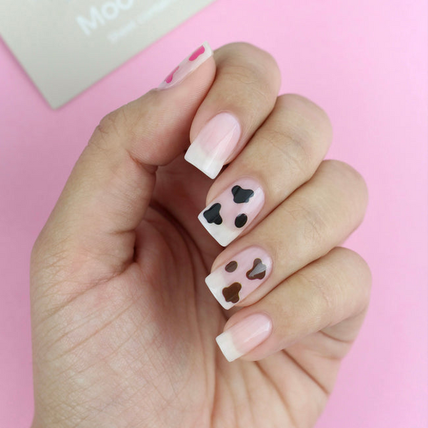 ella+mila - Nail Art Decal - Moo-ve Over - Cow