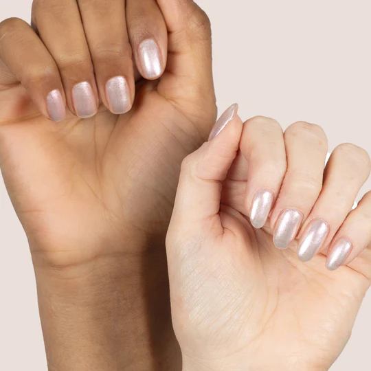 butter LONDON - Pure Colour - Sassie Lassie - 21X Nail Lacquer