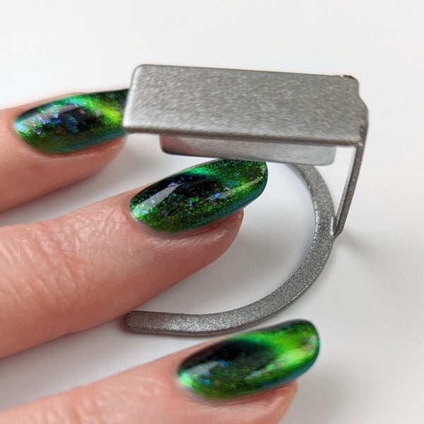 KBShimmer - Nail Polish - Magnet Stand + Magnet