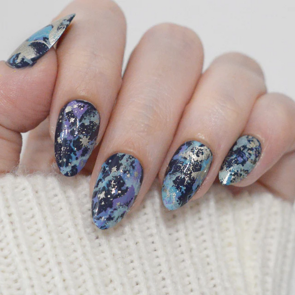 MANI-STMP-NORTHERN GLOW AURORA VEIL MXM173