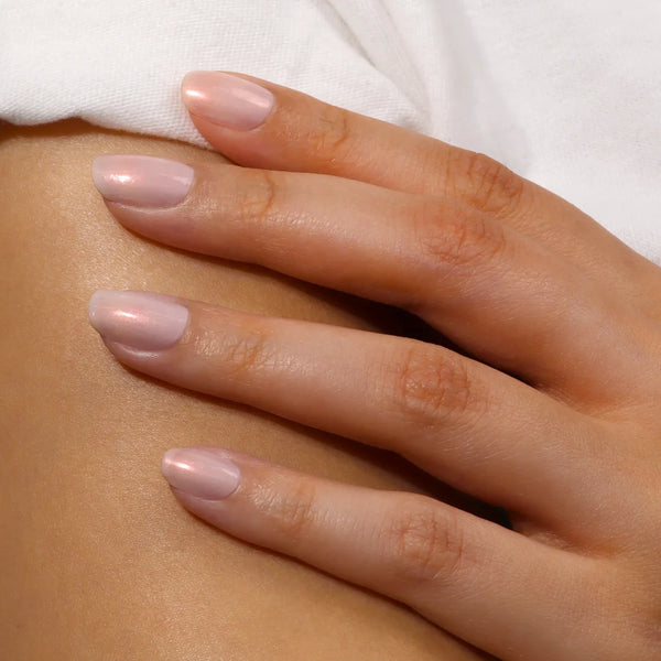 Londontown - Bubble Illuminating Nail Concealer