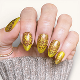 Maniology - Stamping Plate - Fit for a Queen  (M686)