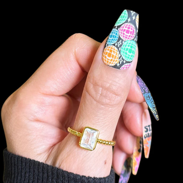 Maniology - Stamping Plate - Groovy NY (M669)