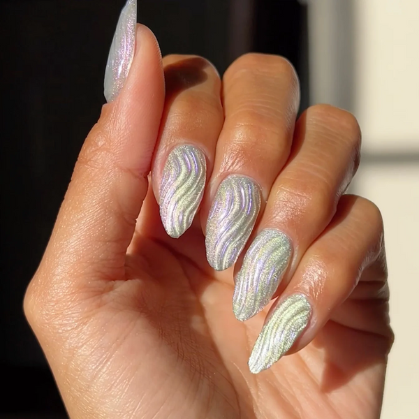 DND - DC 9D Cat Eye - Holo Dancer - #21