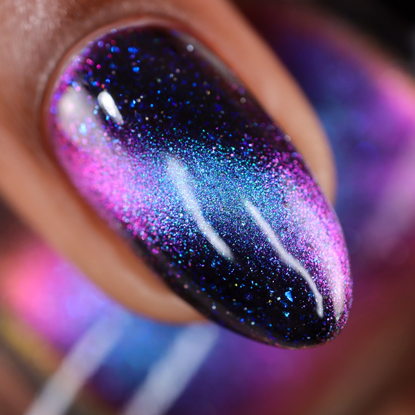 KBShimmer - Nail Polish - I'm Spiraling Multichrome Magnetic