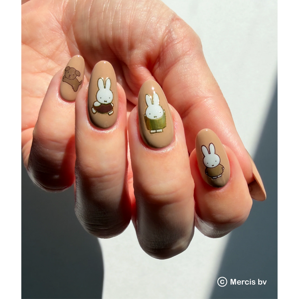 Deco Beauty - Nail Art Stickers - Miffy In Neutrals