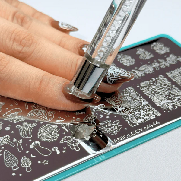 Maniology - Nail Tool - Dual-Ended Pencil Stamper & Clean-up Brush