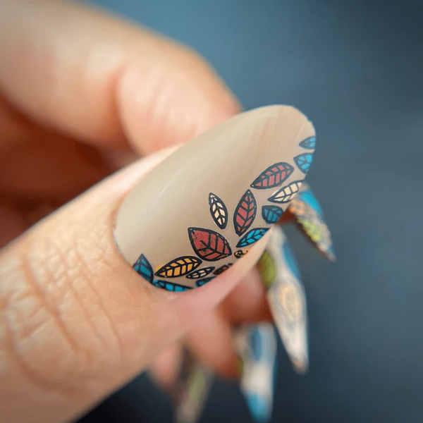 Maniology - Woodland Wonders (M425) - Nail Stamping Plate